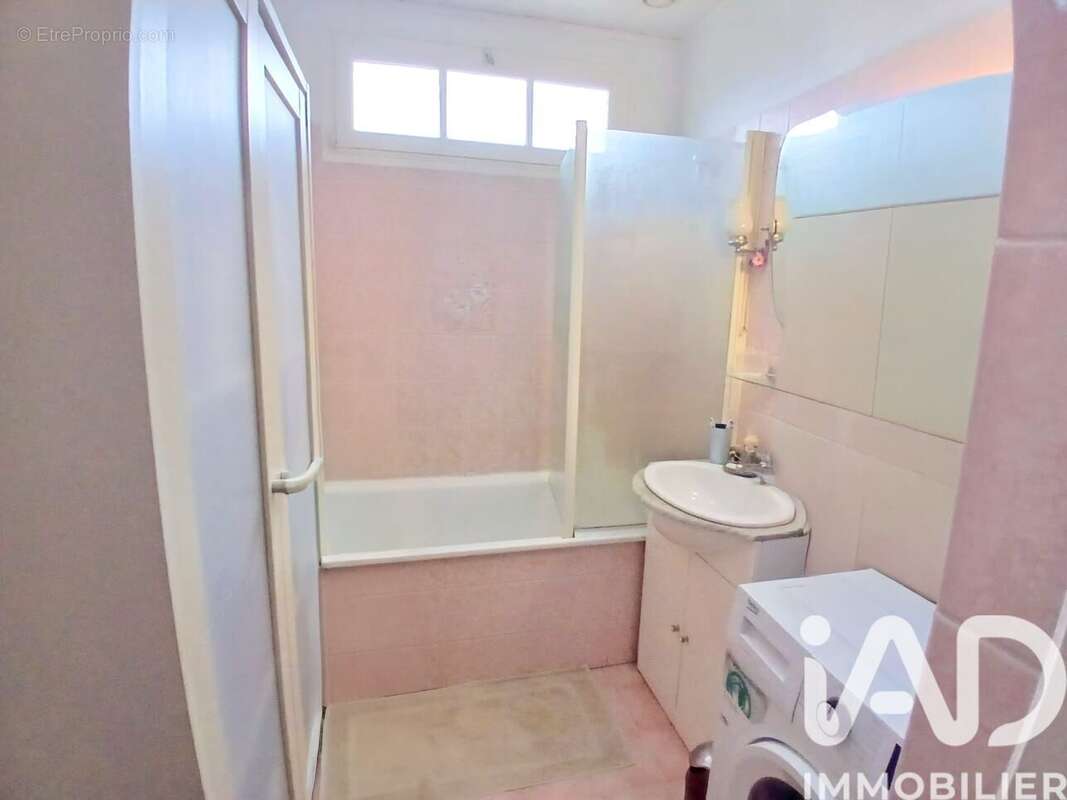 Photo 6 - Maison à ETREVILLE