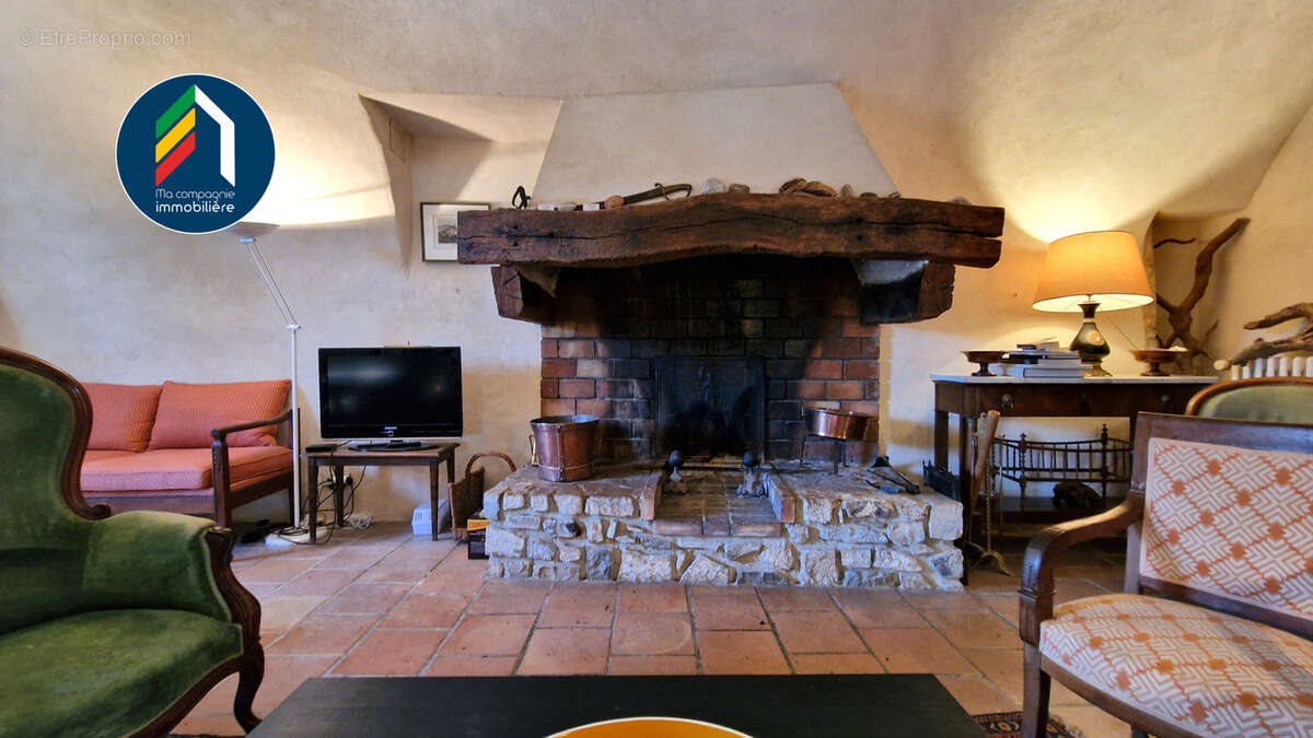 Maison à MARSANNE
