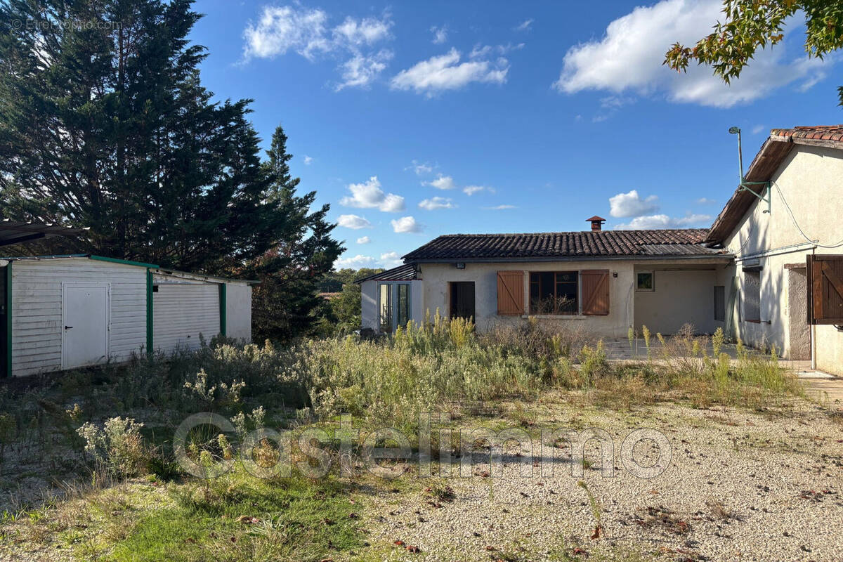 Maison à CASTELSARRASIN