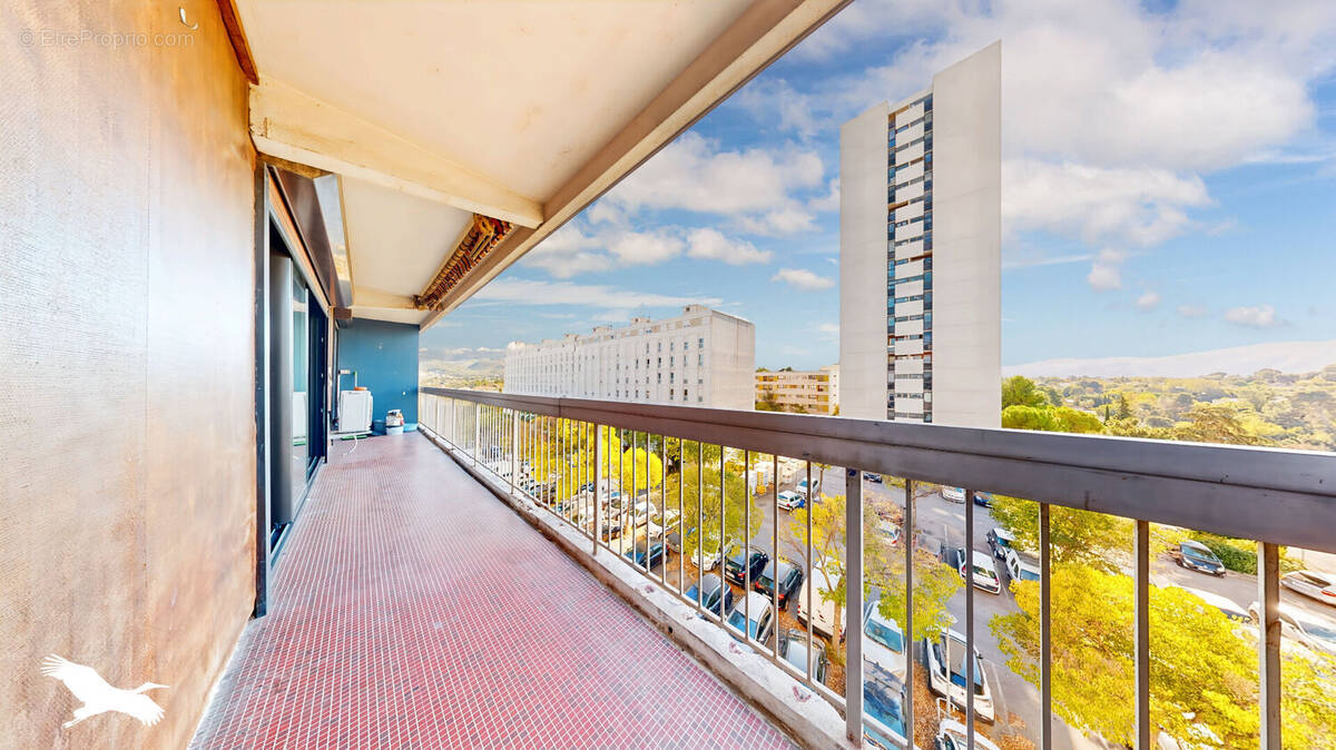 Appartement à MARSEILLE-13E