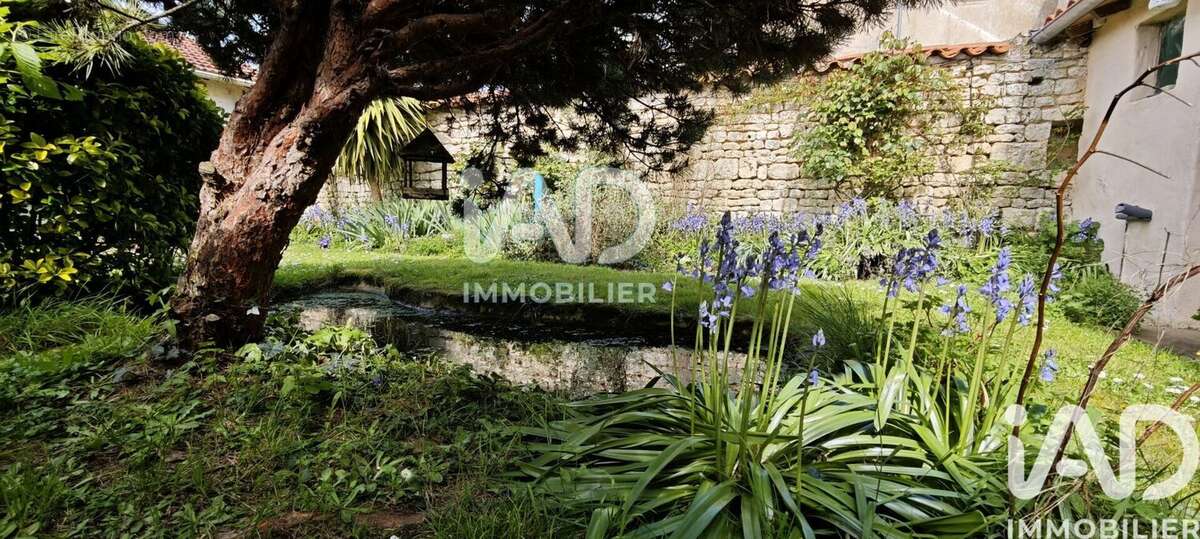 Photo 2 - Maison à FONTENAY-LE-COMTE