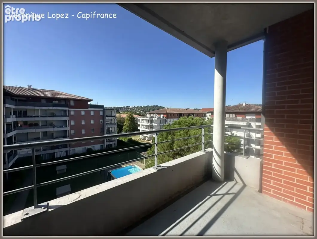 AGEN, appartement T2 avec terrasse, garage individuel et piscine commune - photo 3