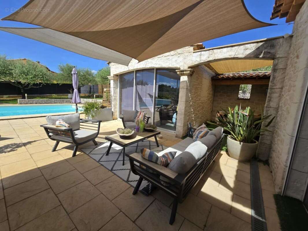 Maison à FLASSANS-SUR-ISSOLE