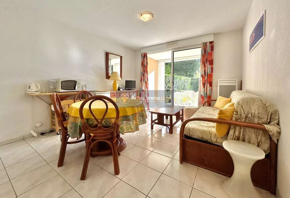 Appartement à FREJUS