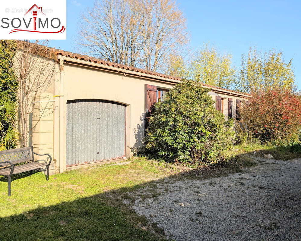 Maison à ESSE
