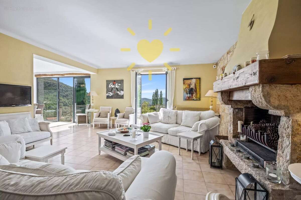 BARGEMON : Très jolie villa avec vue panoramique - photo 6