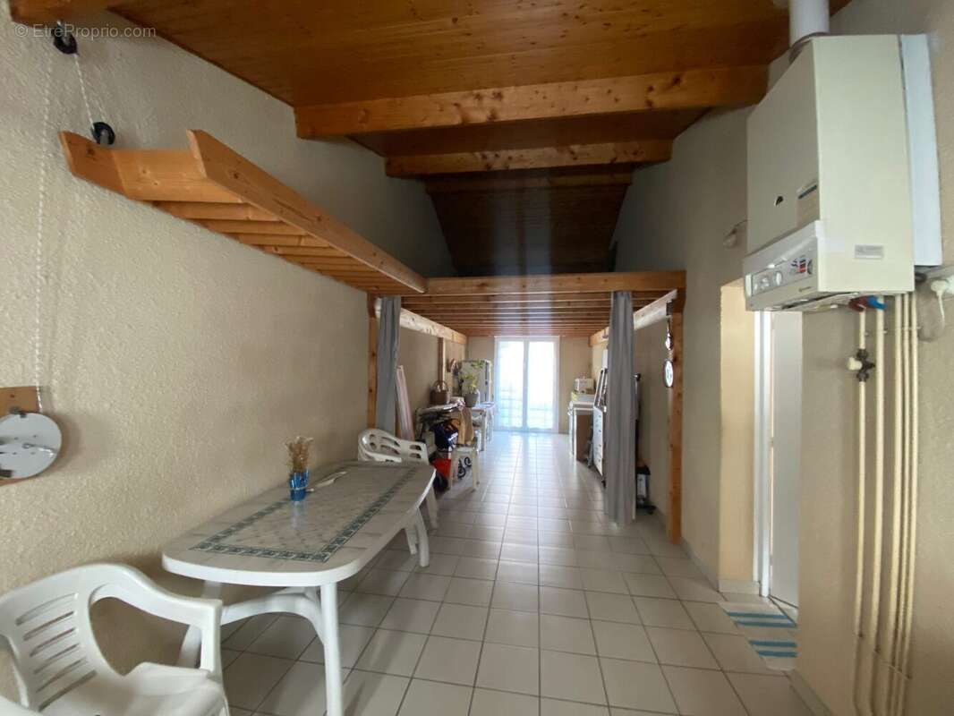 Appartement à ARES