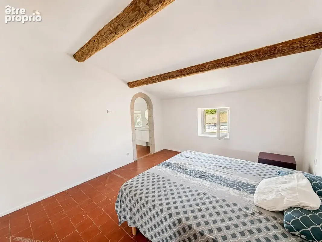 Béziers  Appartement de caractère 140 m² avec parking et box en centre-ville - photo 7