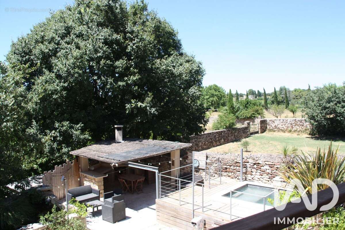 Maison 107 m² à Pouzilhac  - photo 3