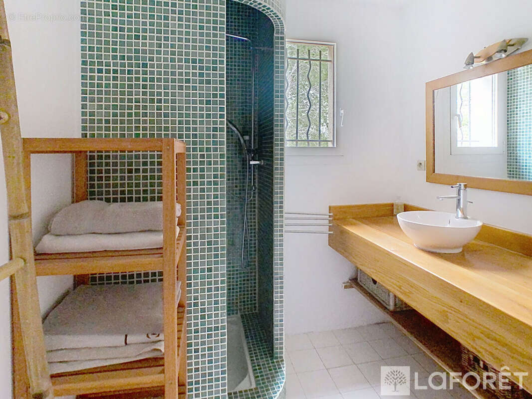 Maison à ENSUES-LA-REDONNE