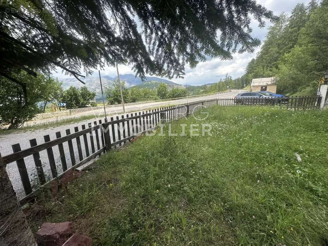 Grand 2 pieces 50 m² avec jardin - photo 13