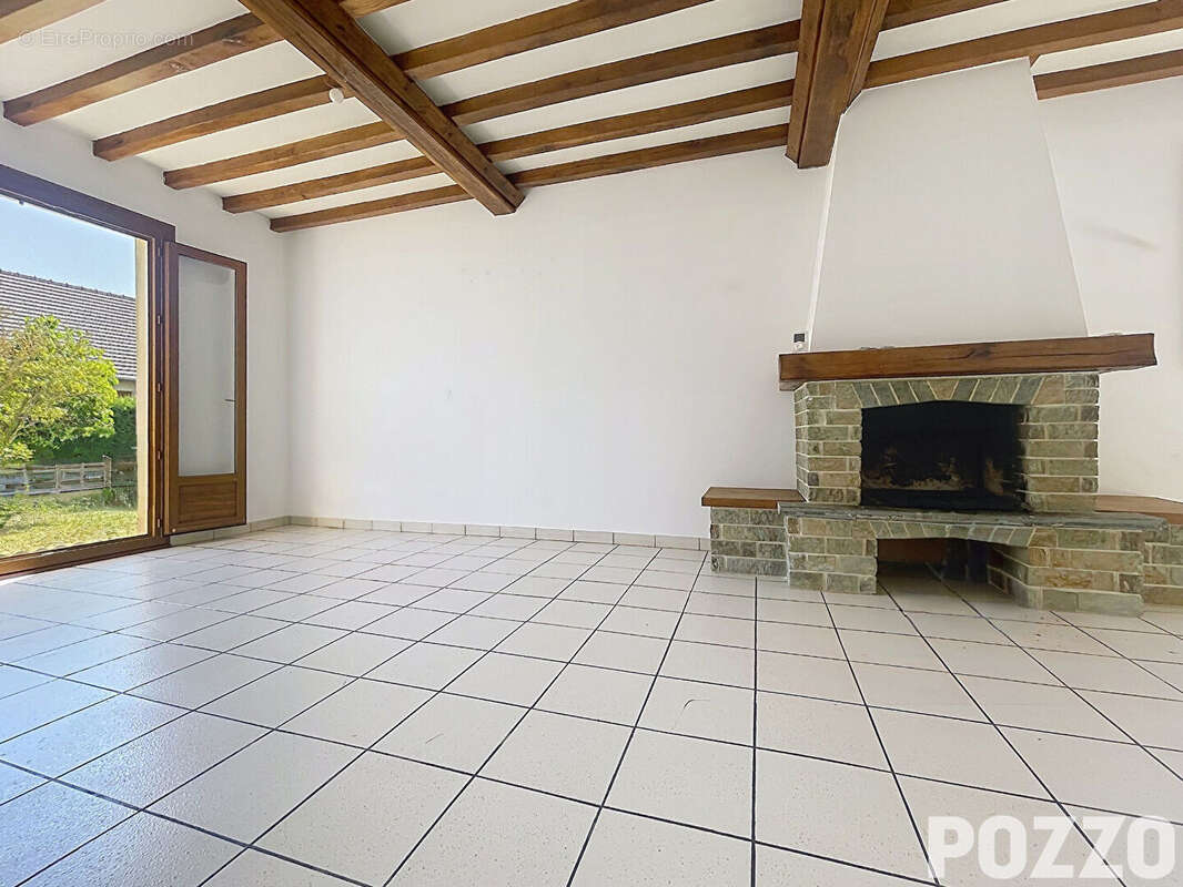 Maison plain pied de 4 pièces  (74 m2) - Sous sol complet - Transport - photo 3