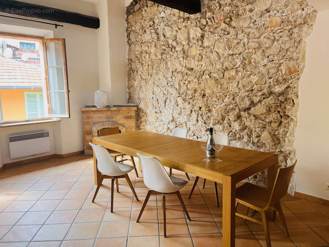 Appartement à VILLEFRANCHE-SUR-MER