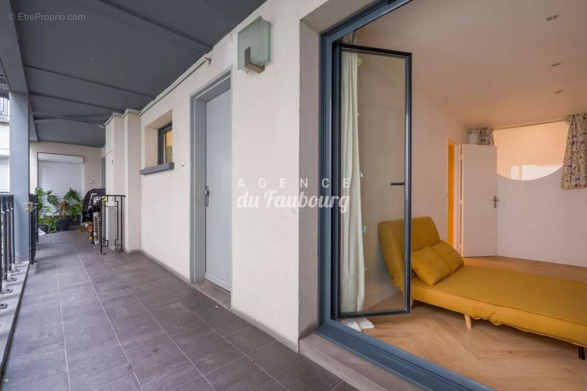 Appartement à PARIS-10E