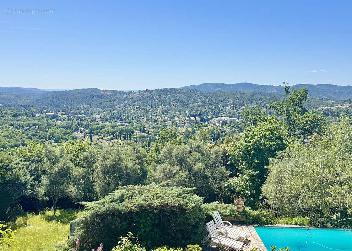 Maison à SPERACEDES