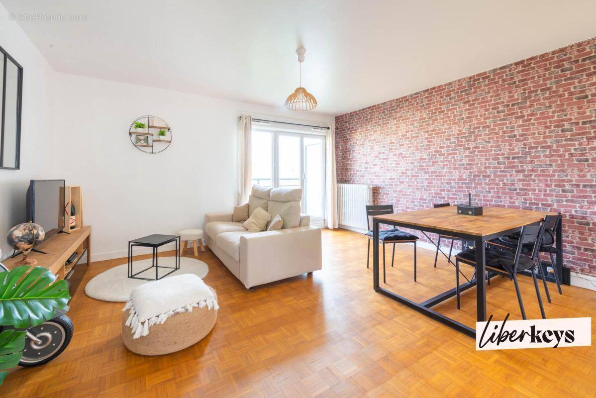 Appartement à PLAISIR