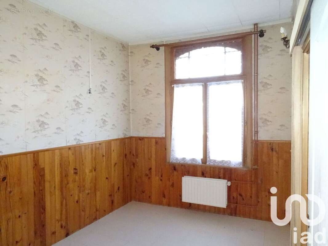 Photo 3 - Maison à ESQUENNOY