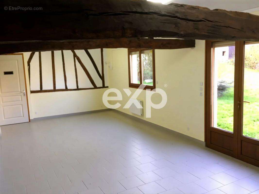 Maison à GRANDVILLIERS