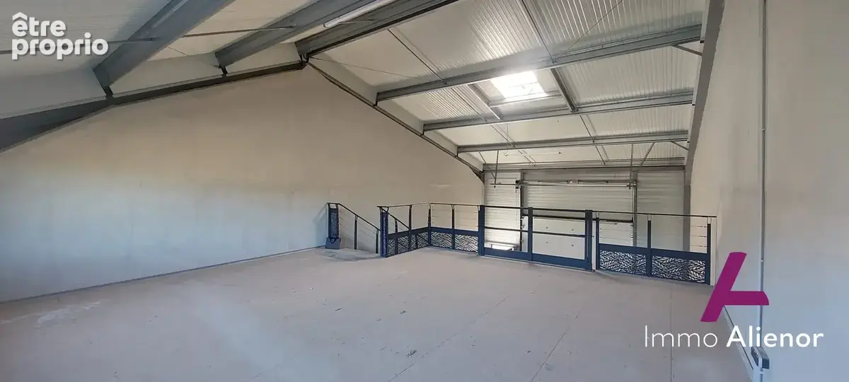 Commerce 160 m² à vendre à Le Teich (33470) - photo 4