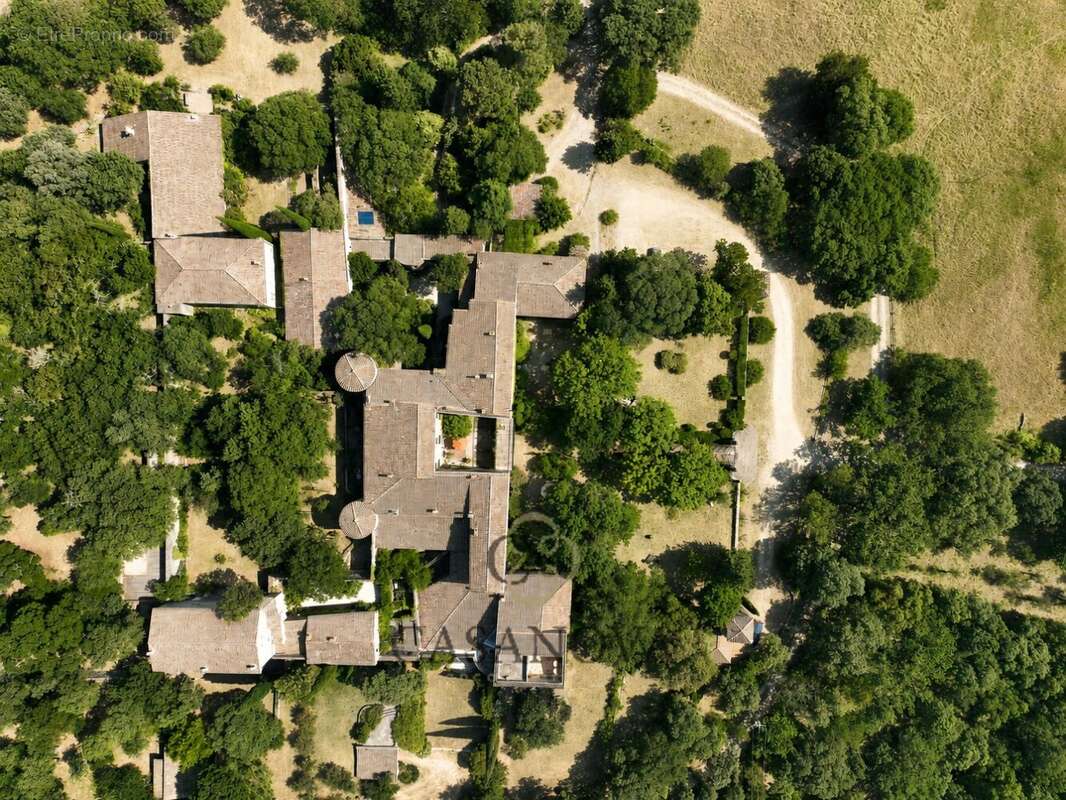 Maison à QUISSAC