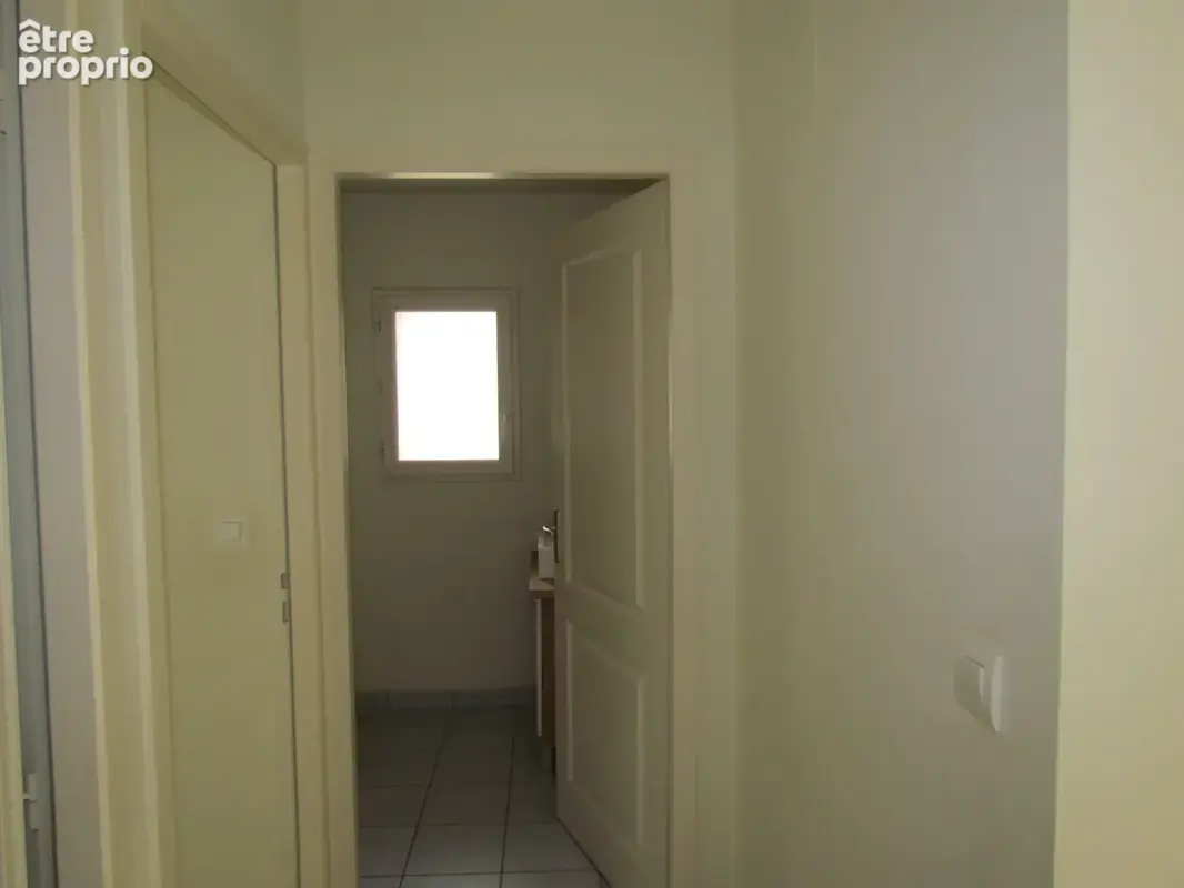 Centre ville de ruffec - photo 9
