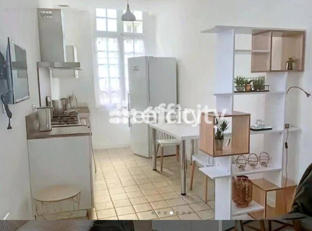 Appartement à PEZENAS