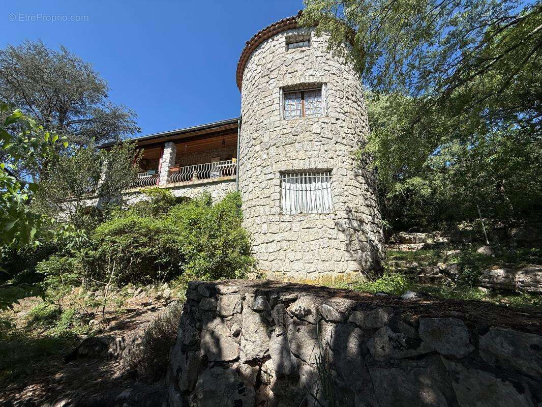Maison à SAINT-ALBAN-AURIOLLES