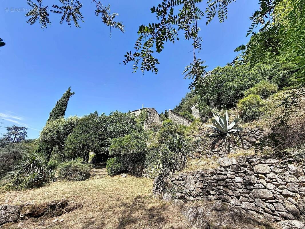 Maison à MANDAGOUT