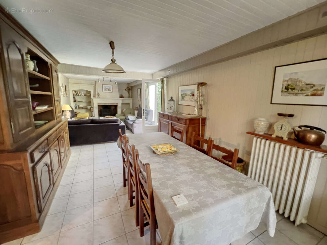 Maison à ORTHOUX-SERIGNAC-QUILHAN