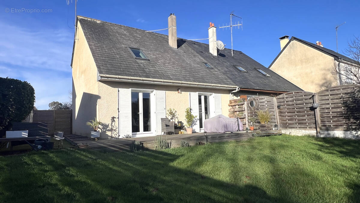 Maison à BOUCHEMAINE