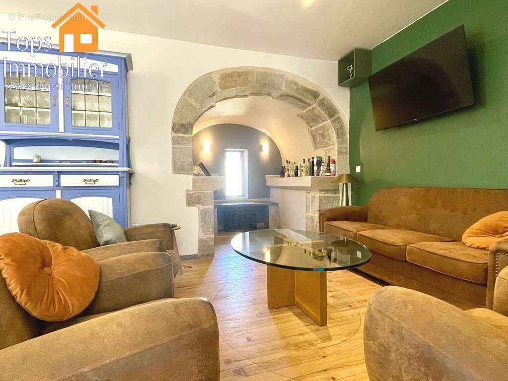 Maison à AMBEYRAC