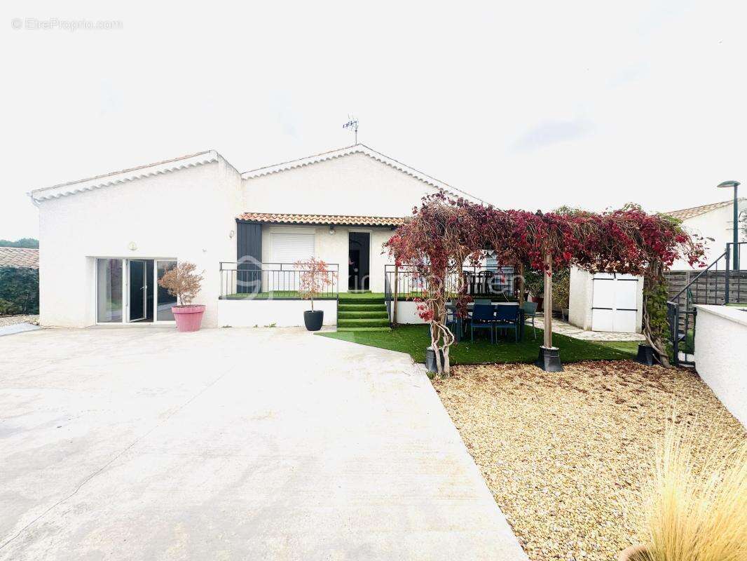 Maison à LIGNAN-SUR-ORB