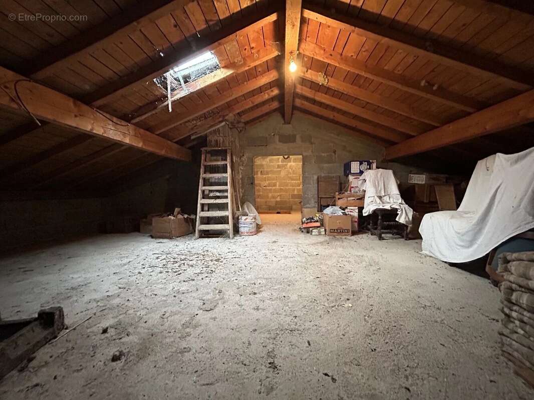 Maison à BOURG-EN-BRESSE