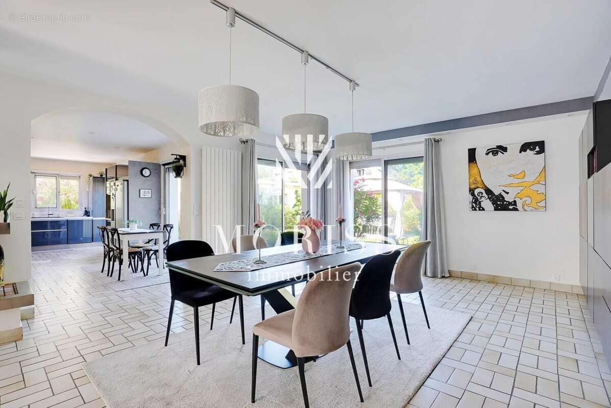 Maison à ATHIS-MONS