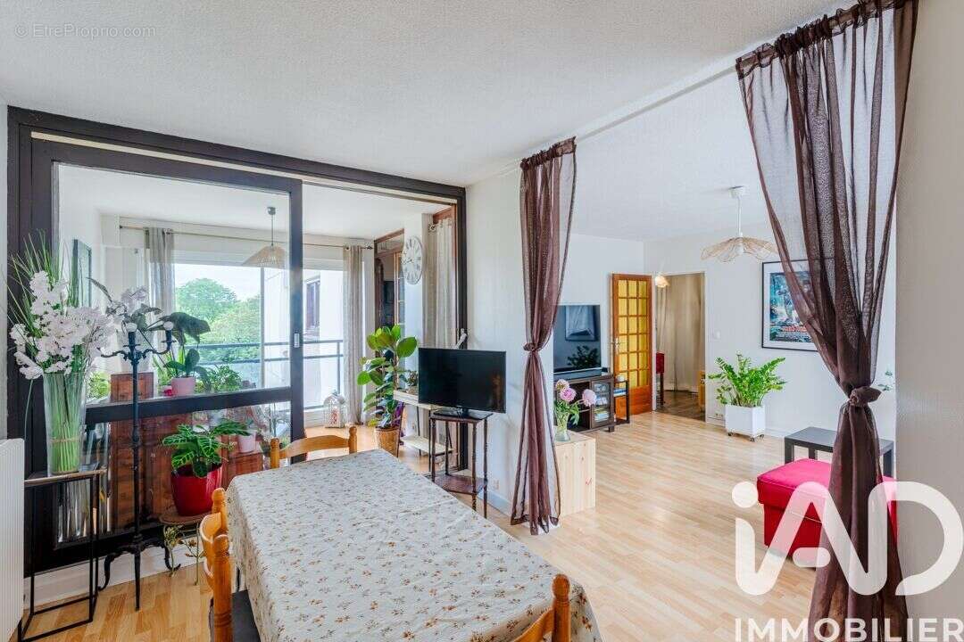 Photo 4 - Appartement à CONFLANS-SAINTE-HONORINE
