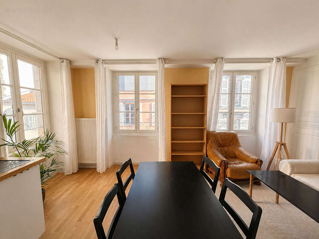 Immeuble Clermont-Fd centre - photo 6