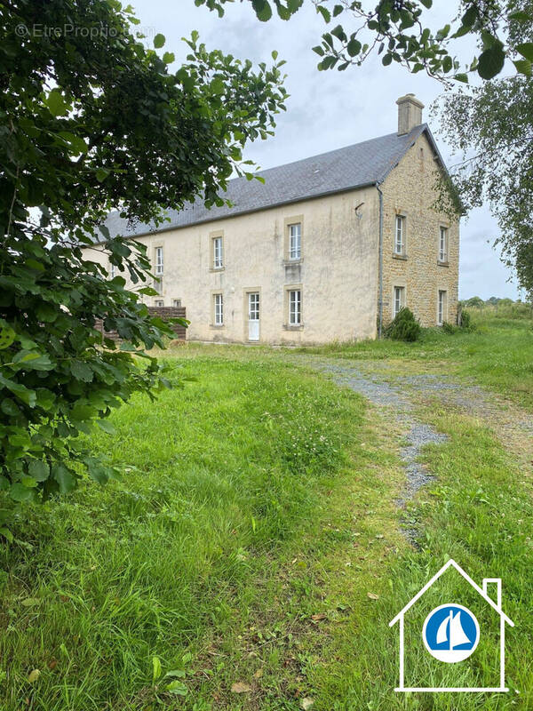 Maison à COTTUN