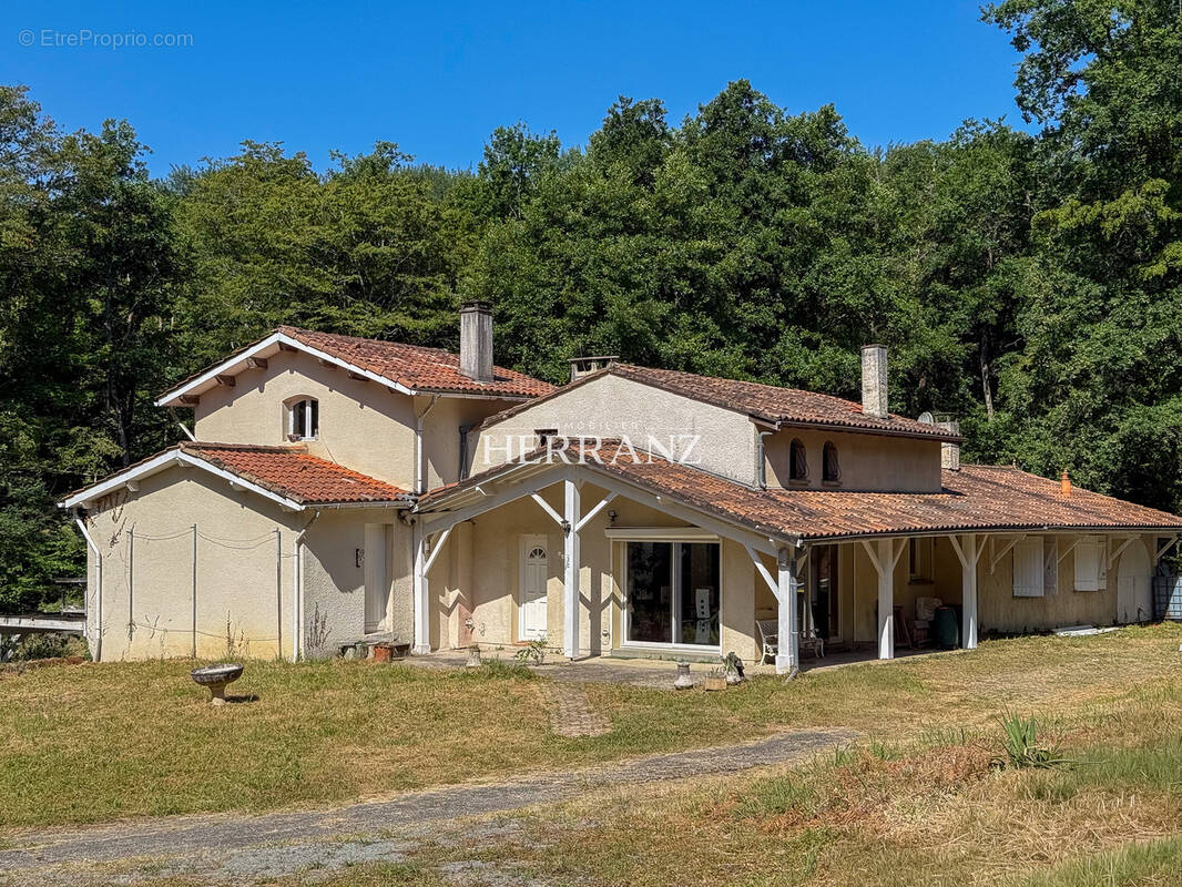 Maison à TARGON