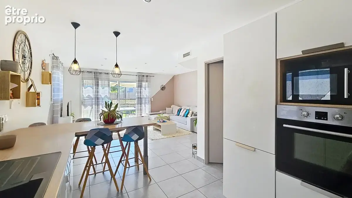 Maison plain pied avec double garage à vendre 5 pièces LOUEY (65) - photo 10