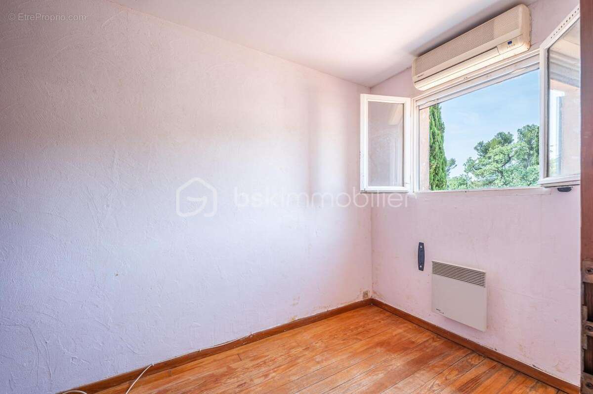 Maison à HYERES