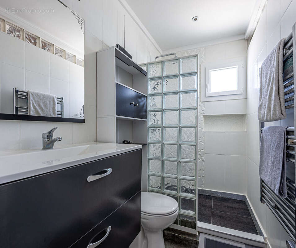 Maison à SAINT-GEORGES-DE-DIDONNE