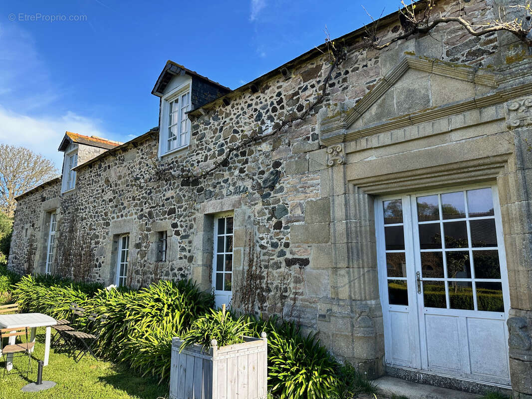 Maison à LAMBALLE