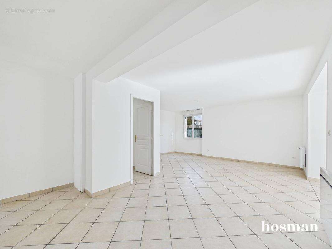 Appartement à HEYRIEUX