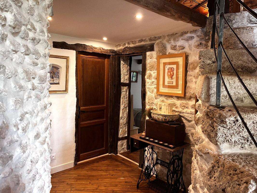 Maison à BOURG-DE-VISA