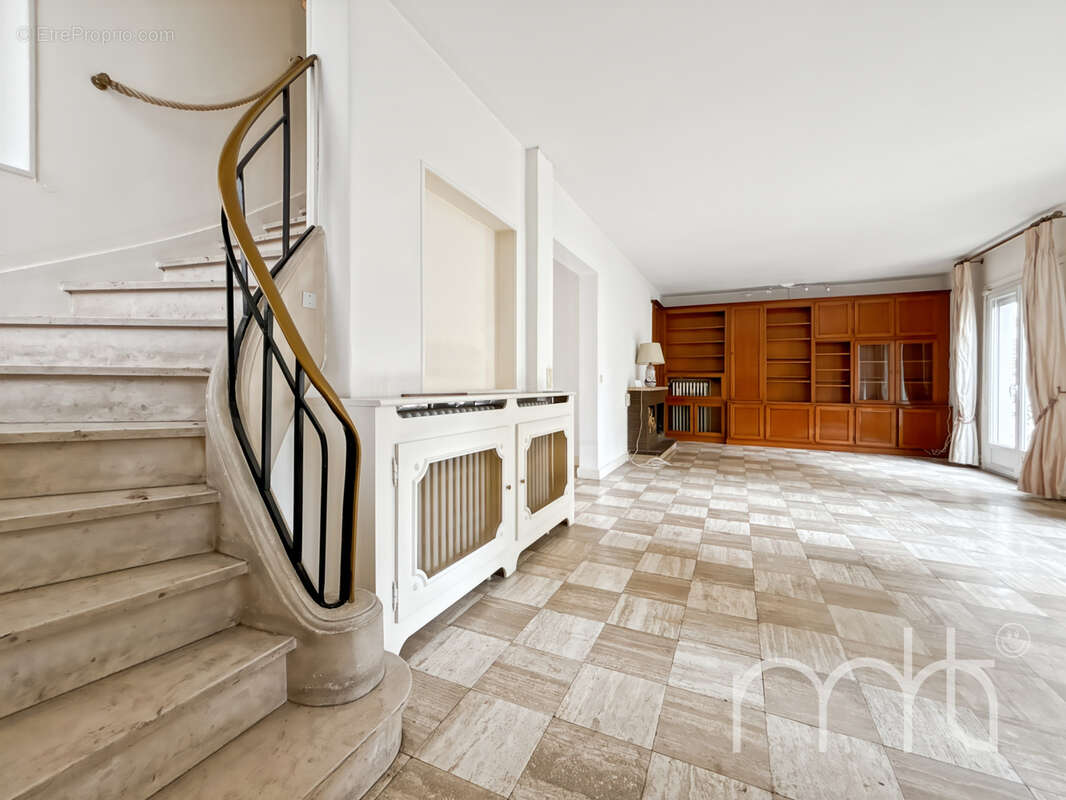 Maison à BOIS-COLOMBES