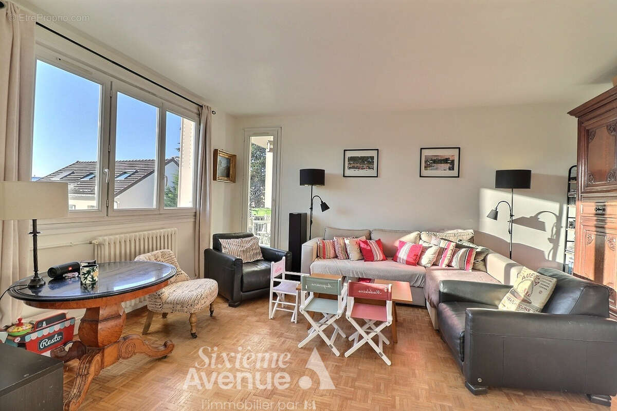 Appartement à CHAVILLE