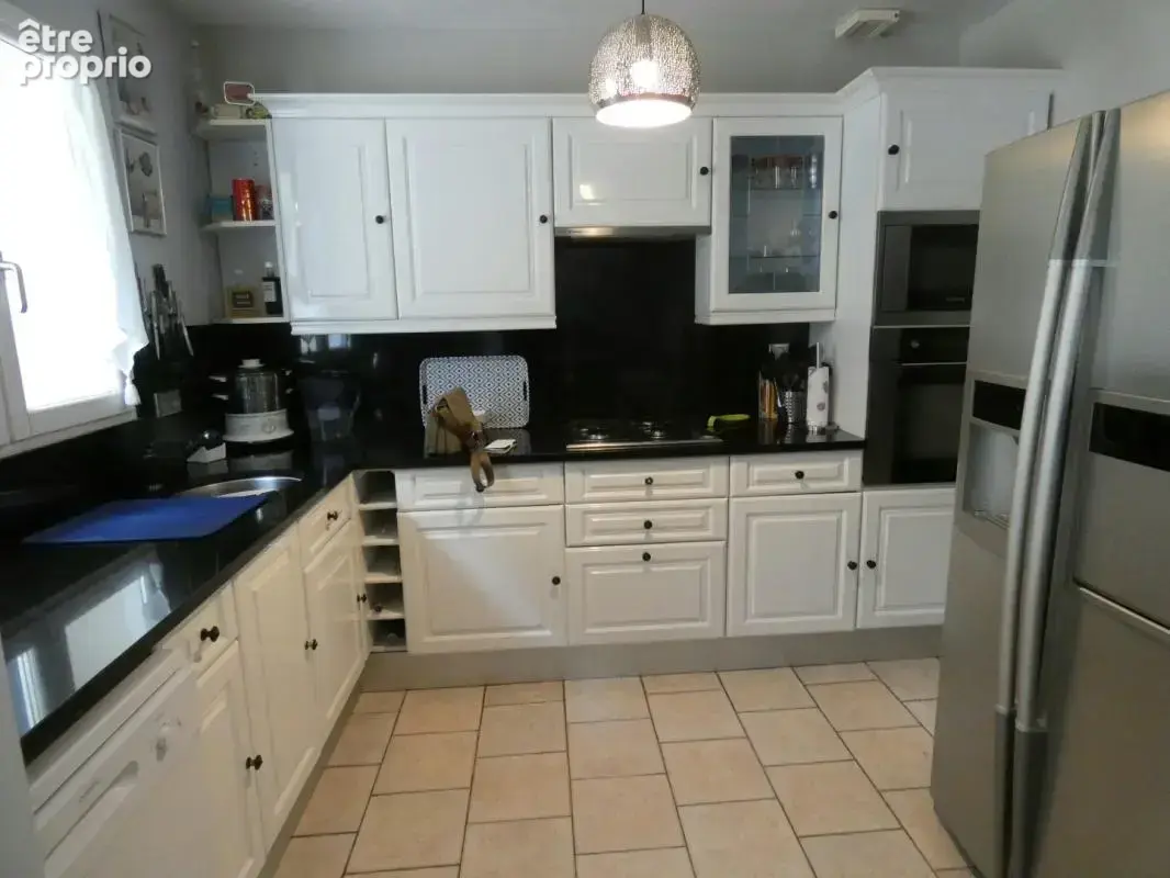 Maison 8 pièces / 100 m² / 416 000 EUR / SALERNES - photo 7