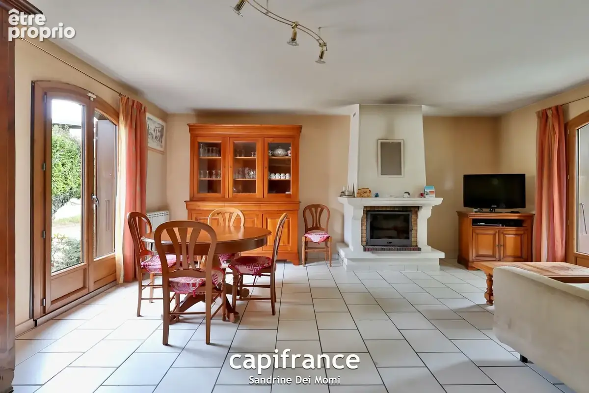 Francheville - Au calme - Maison de 94m² sur parcelle de 615m² avec garage - photo 8