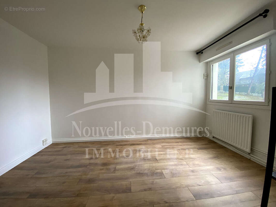 Appartement à TROUVILLE-SUR-MER