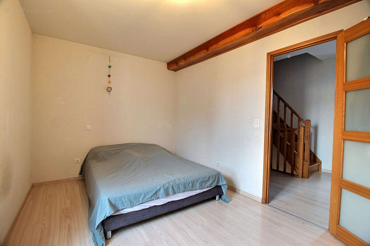 Maison à TALLENDE